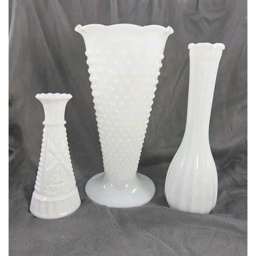 White Milk Glass Vase Lot‎ of 3 Vintage Hobnail Dots & Varied Lg, Small & Medium